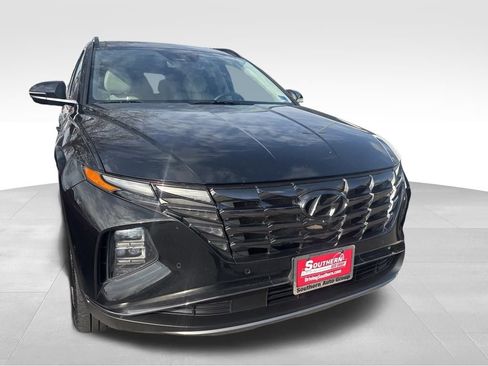 Used 2022 Hyundai Tucson Limited image 18