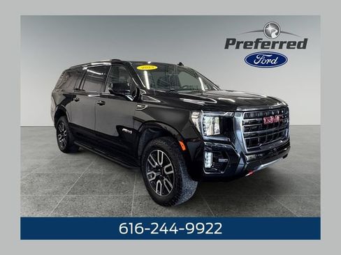 Used 2023 GMC Yukon XL AT4 AWD/4WD image 1