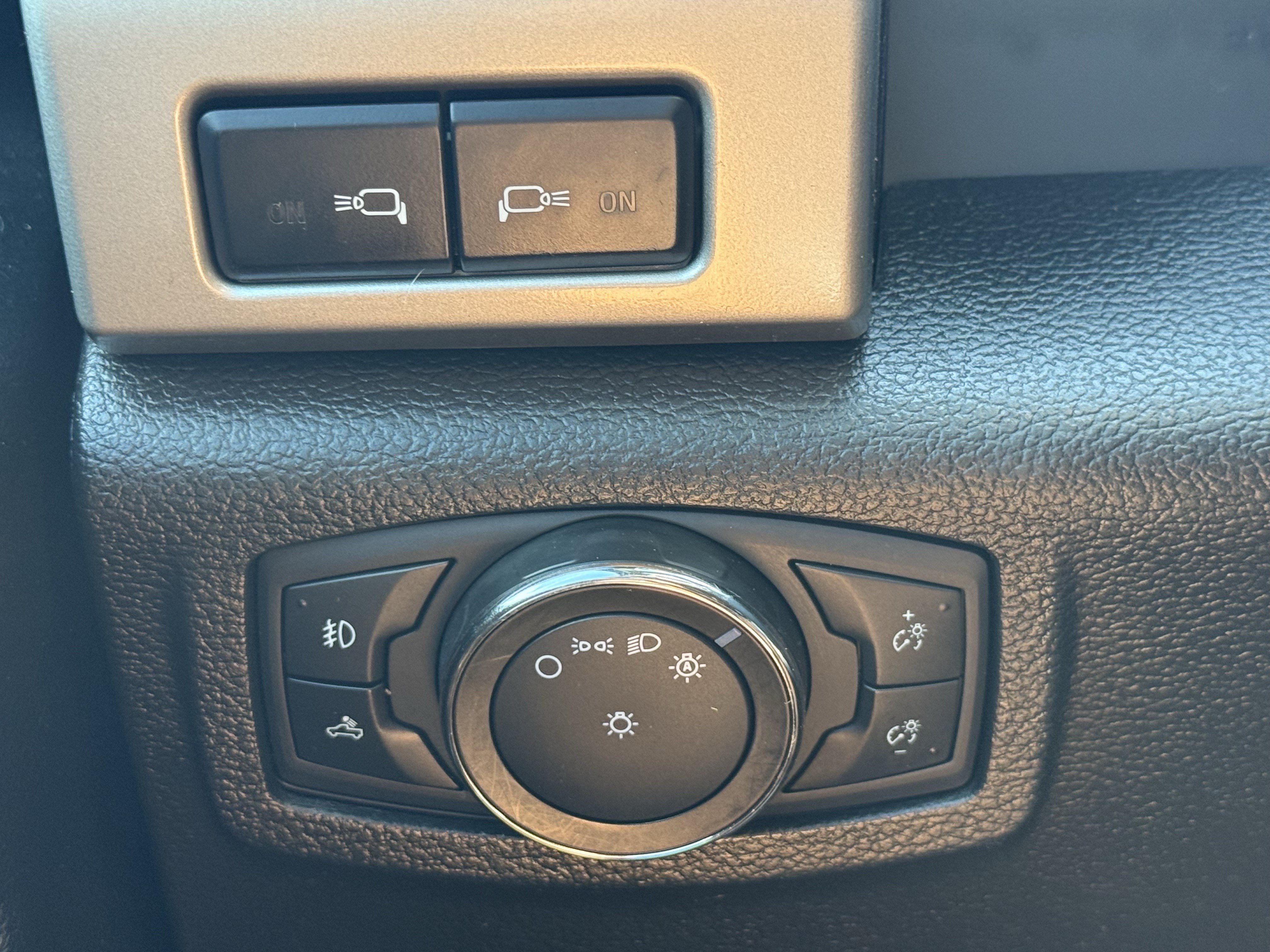Used 2020 Ford F250 Lariat AWD/4WD image 25