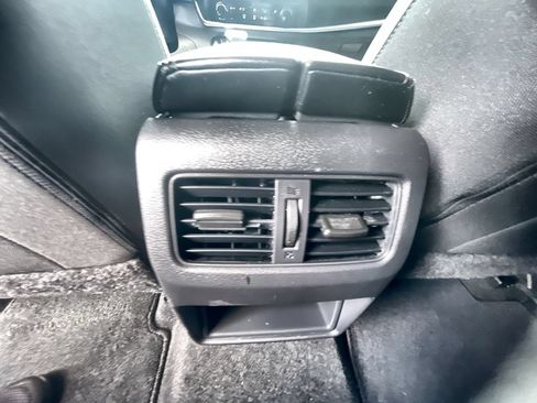 Used 2023 Nissan Rogue S FWD image 20