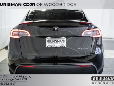 Used 2020 Tesla Model Y Performance image 6