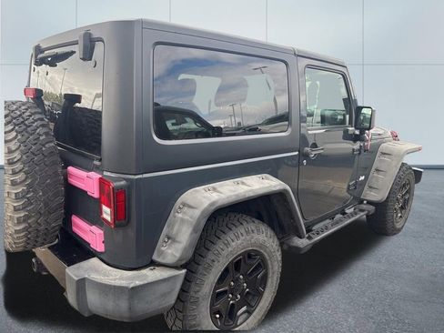 Used 2016 Jeep Wrangler Sport AWD/4WD image 2