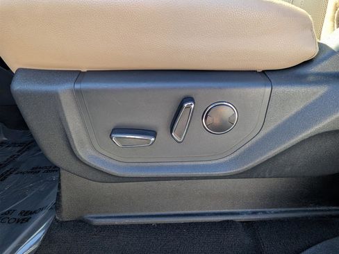 Used 2024 Ford Expedition Max Limited image 21