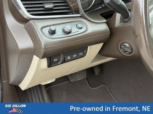 Certified 2017 Buick LaCrosse Premium w/ Driver Confidence Package #2 FWD image 12