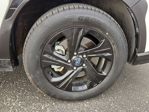 Used 2025 Subaru Crosstrek 2.0i image 7