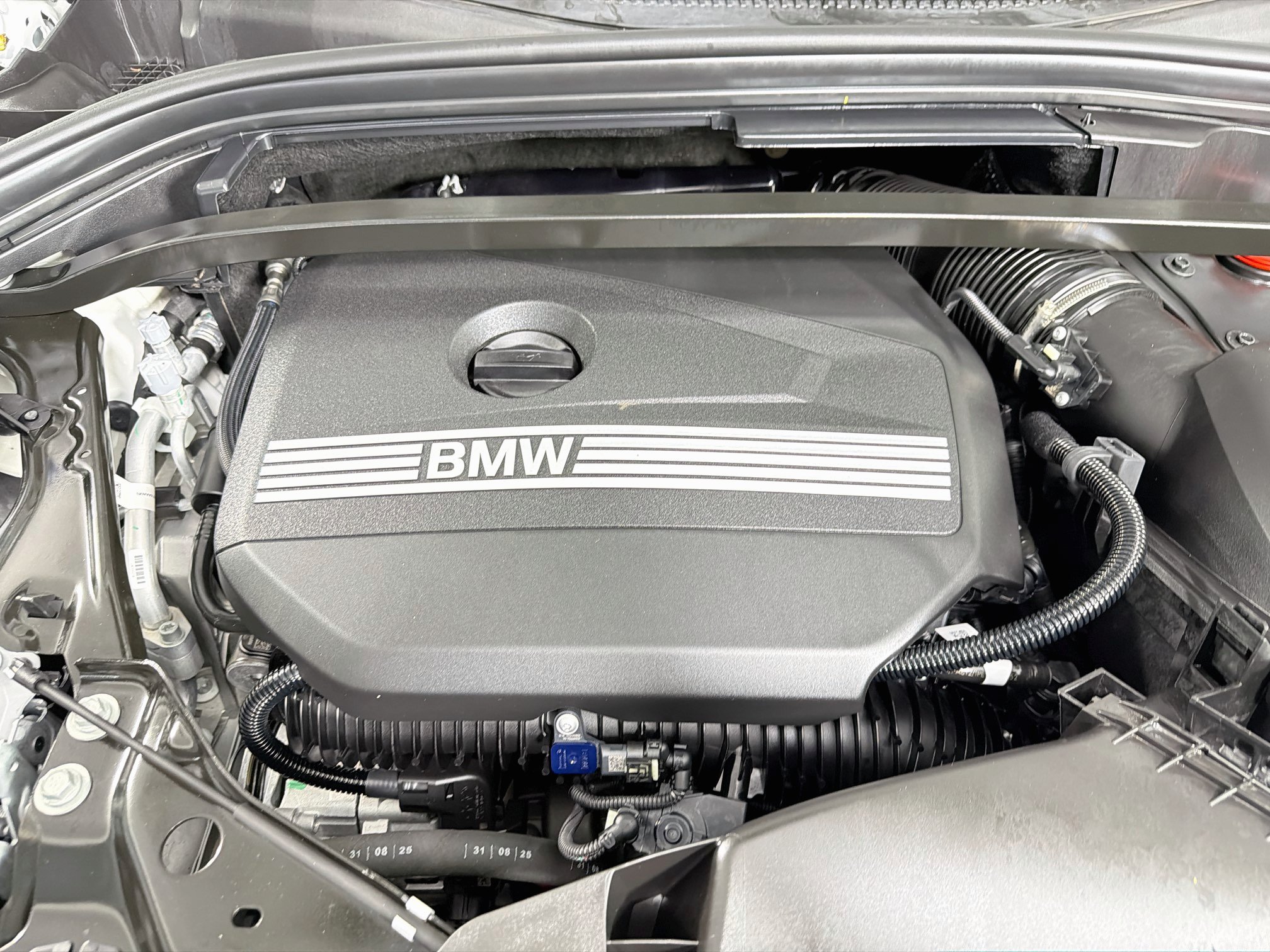 Used 2026 BMW X2 xDrive28i AWD/4WD image 36