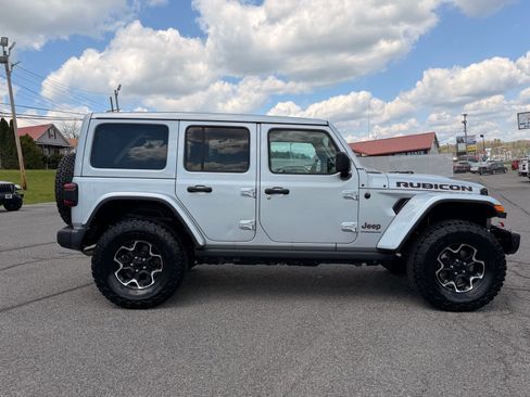 Used 2023 Jeep Wrangler Unlimited Rubicon w/ Steel Bumper Group AWD/4WD image 7
