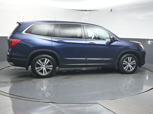 Used 2017 Honda Pilot EX-L image 8