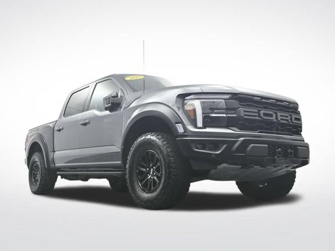 Used 2025 Ford F150 Raptor AWD/4WD image 39