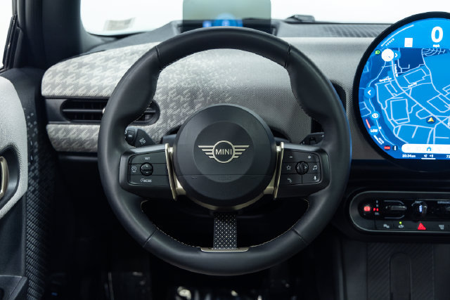 Used 2026 MINI Cooper S FWD image 13