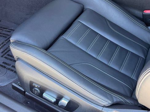 Used 2023 BMW M2 w/ Lighting Package RWD image 33