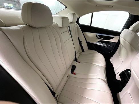 Certified 2025 Mercedes-Benz E 350 4MATIC Sedan image 19