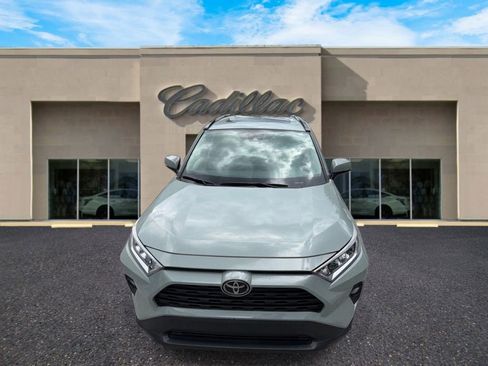 Used 2021 Toyota RAV4 XLE Premium FWD image 10