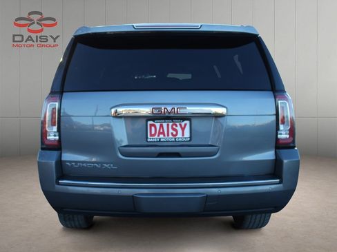 Used 2018 GMC Yukon XL Denali w/ Open Road Package image 6