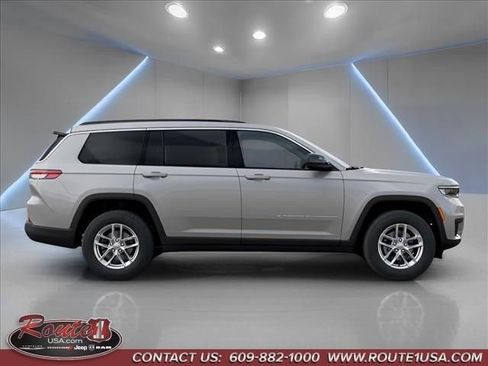 New 2026 Jeep Grand Cherokee L Laredo AWD/4WD image 22