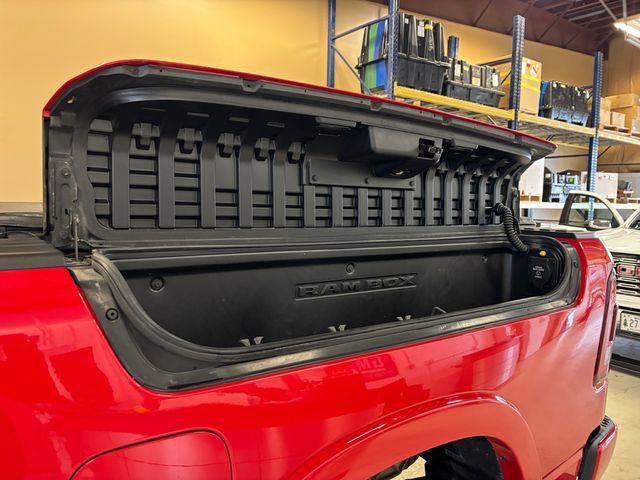 Used 2019 RAM 1500 Laramie AWD/4WD image 26