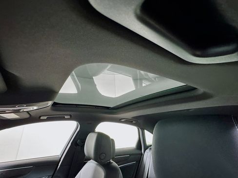 Used 2023 Audi A6 2.0T Premium w/ Convenience Package image 5