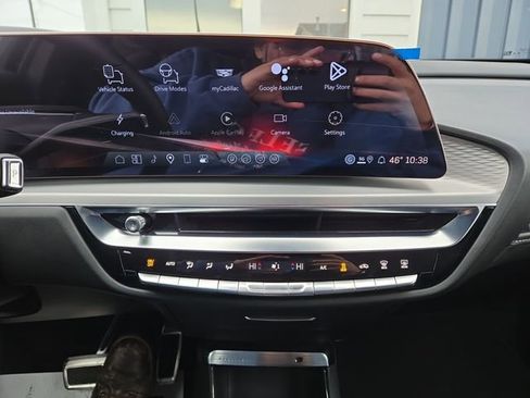 New 2026 Cadillac Lyriq V w/ Exterior Carbon Fiber Package image 27