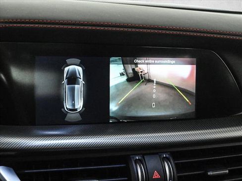 Used 2024 Alfa Romeo Stelvio AWD image 14