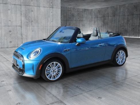 Used 2024 MINI Cooper S FWD image 9