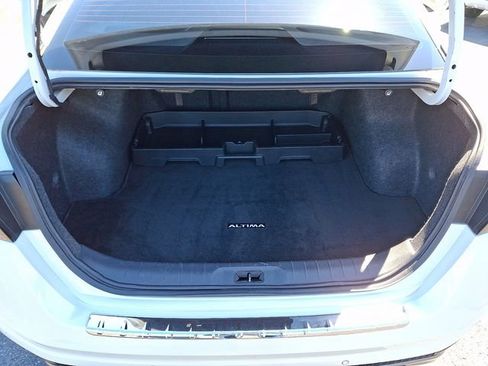 Used 2022 Nissan Altima 2.5 SR w/ Midnight Edition Package AWD/4WD image 29