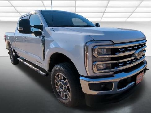 Used 2024 Ford F250 Lariat image 1