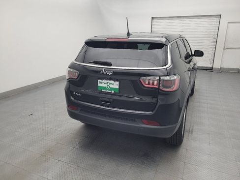 Used 2023 Jeep Compass Sport AWD/4WD image 7