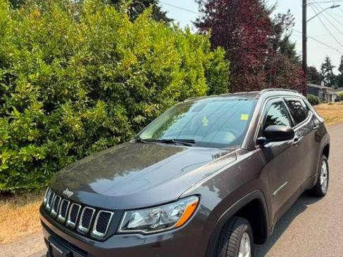 Used 2020 Jeep Compass Sport w/ Sport Appearance Group AWD/4WD image 4