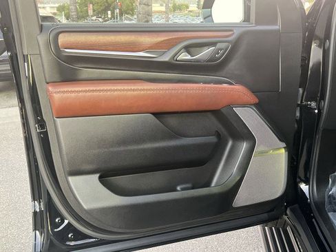 Used 2024 GMC Yukon XL Denali Ultimate image 23