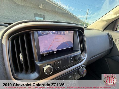 Used 2019 Chevrolet Colorado Z71 AWD/4WD image 24