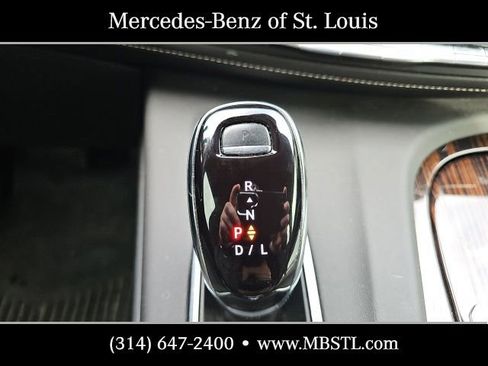 Used 2023 Cadillac Escalade Luxury AWD/4WD image 18