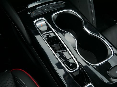 Used 2023 Buick Envision Essence w/ Sport Touring Package image 24