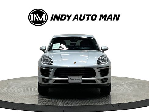 Used 2018 Porsche Macan S w/ Premium Package Plus AWD/4WD image 10