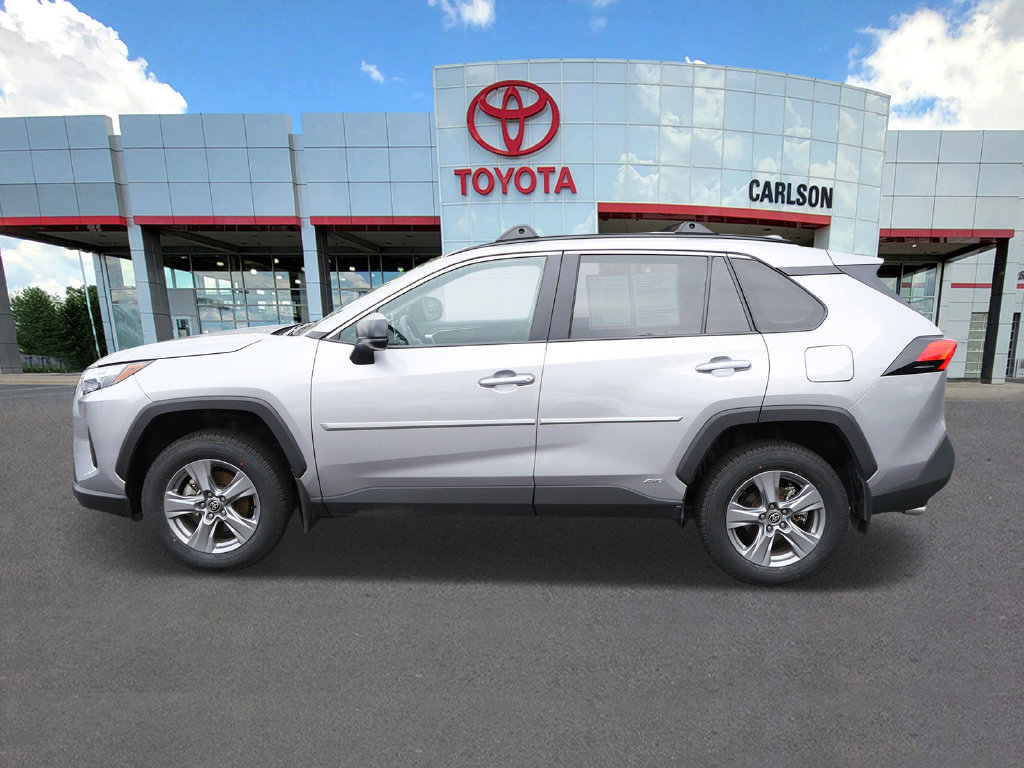 Certified 2025 Toyota RAV4 LE AWD/4WD image 7