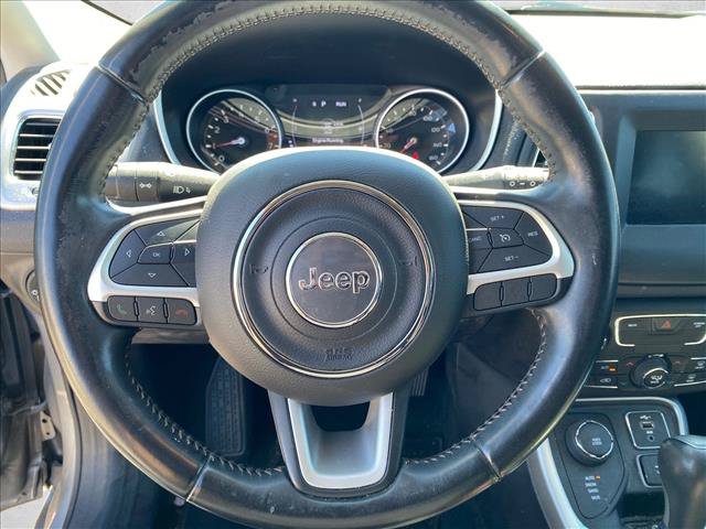 Used 2020 Jeep Compass Latitude AWD/4WD image 11