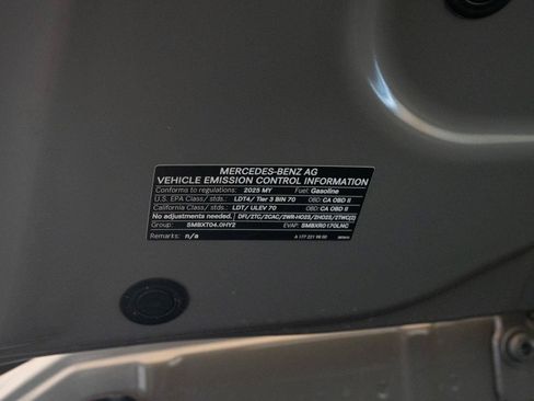 Used 2025 Mercedes-Benz G 63 AMG 4MATIC image 35