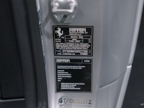 Used 2022 Ferrari SF90 Spider image 36