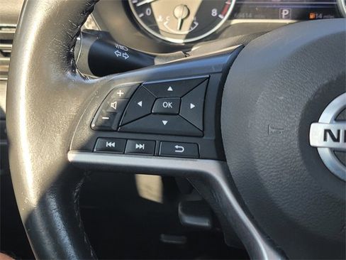 Used 2022 Nissan Sentra SV image 26