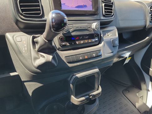 Used 2025 RAM ProMaster 2500 w/ Convenience Group FWD image 26
