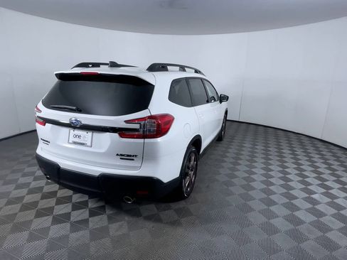 Used 2025 Subaru Ascent Bronze Edition w/ Popular Package #2 image 8