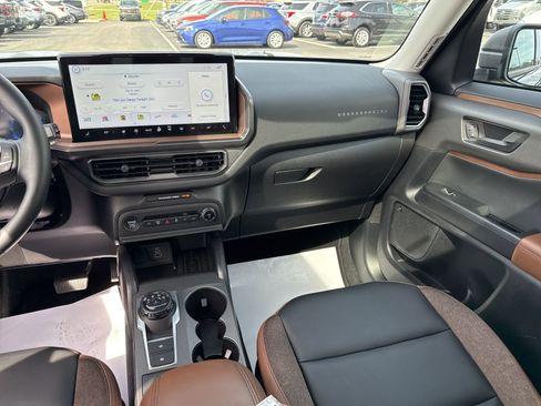 Used 2025 Ford Bronco Sport Outer Banks w/ Outer Banks Tech Package+ image 10