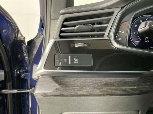 Used 2020 Audi Q7 3.0T Prestige w/ Prestige Package image 17