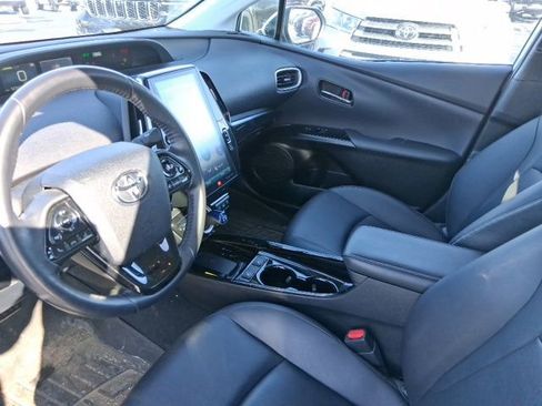 Used 2021 Toyota Prius Prime Limited FWD image 14