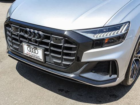 Used 2021 Audi Q8 Premium Plus w/ Premium Plus Package AWD/4WD image 8