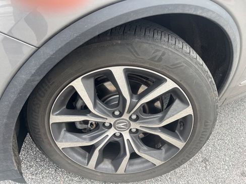 Used 2023 Acura MDX SH-AWD w/ Technology Package image 21