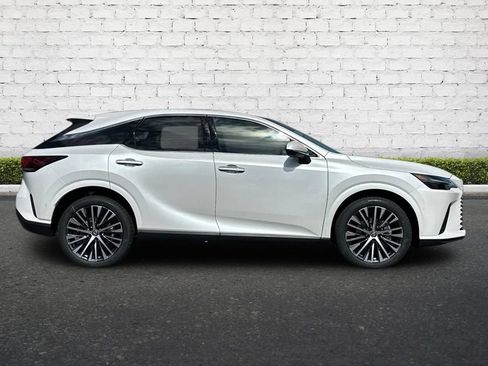 New 2026 Lexus RX 350 w/ Convenience Package AWD/4WD image 3