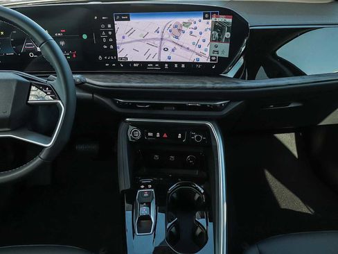 New 2025 Audi Q5 Premium image 17