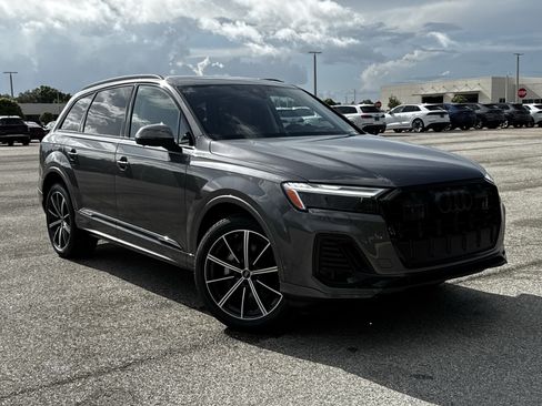 New 2026 Audi Q7 2.0T Premium Plus AWD/4WD image 1