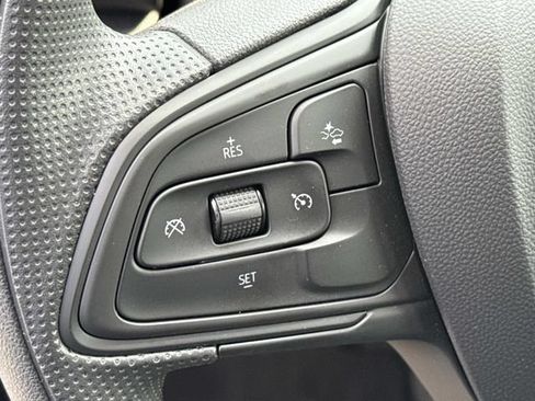 Used 2026 Buick Envista Preferred FWD image 29