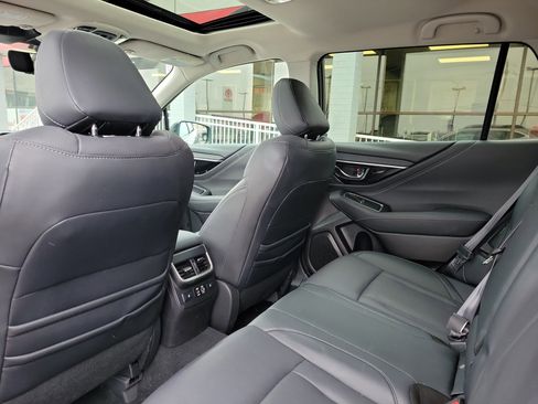 Used 2023 Subaru Outback Limited image 14